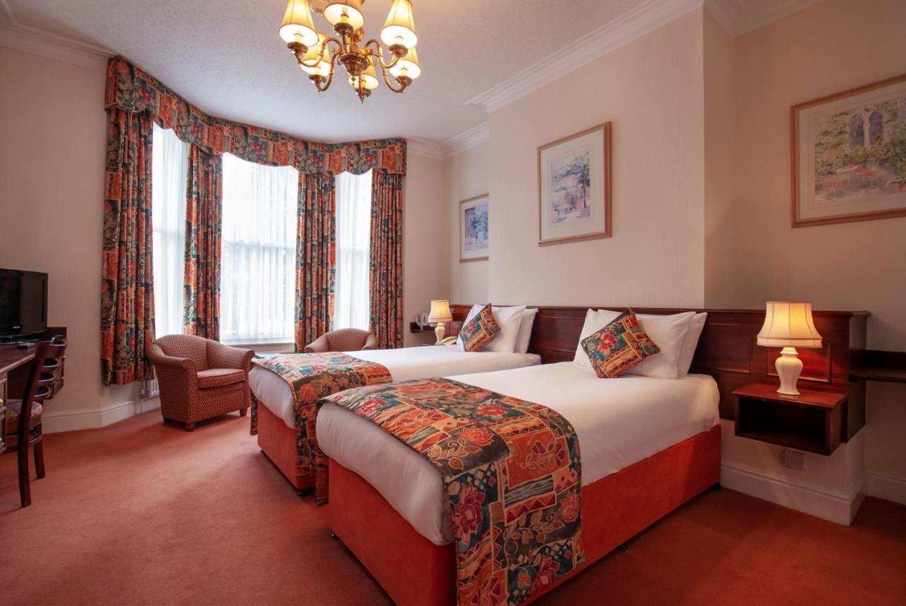 Hotel Arundel House 3*