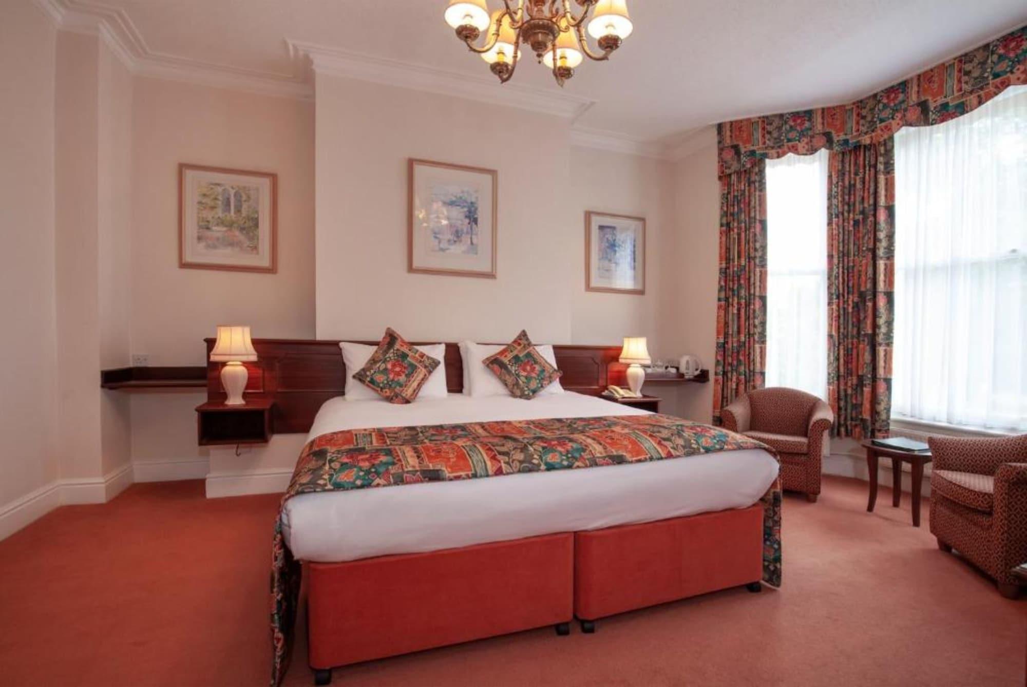 Arundel House