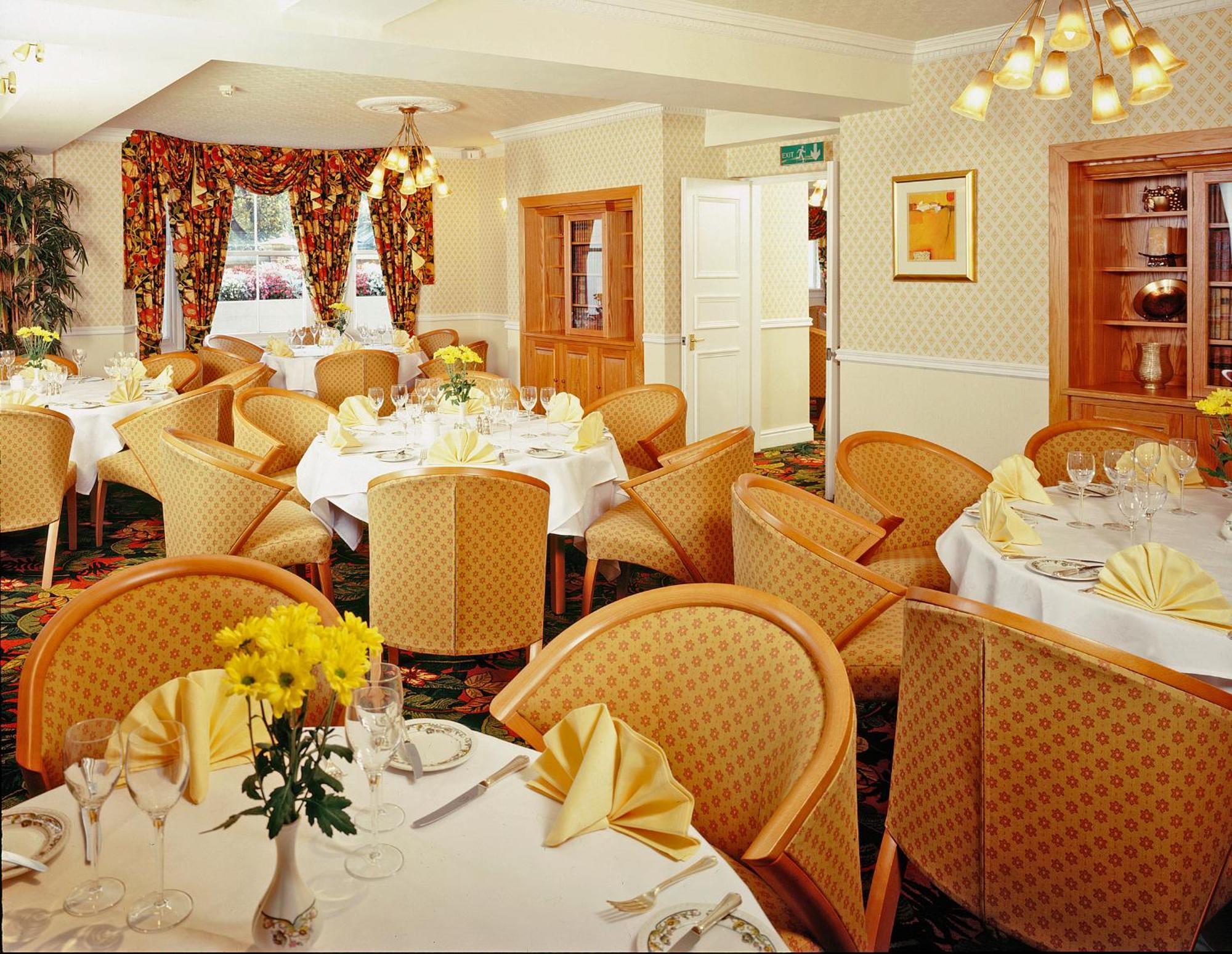 Hotel Arundel House 3*