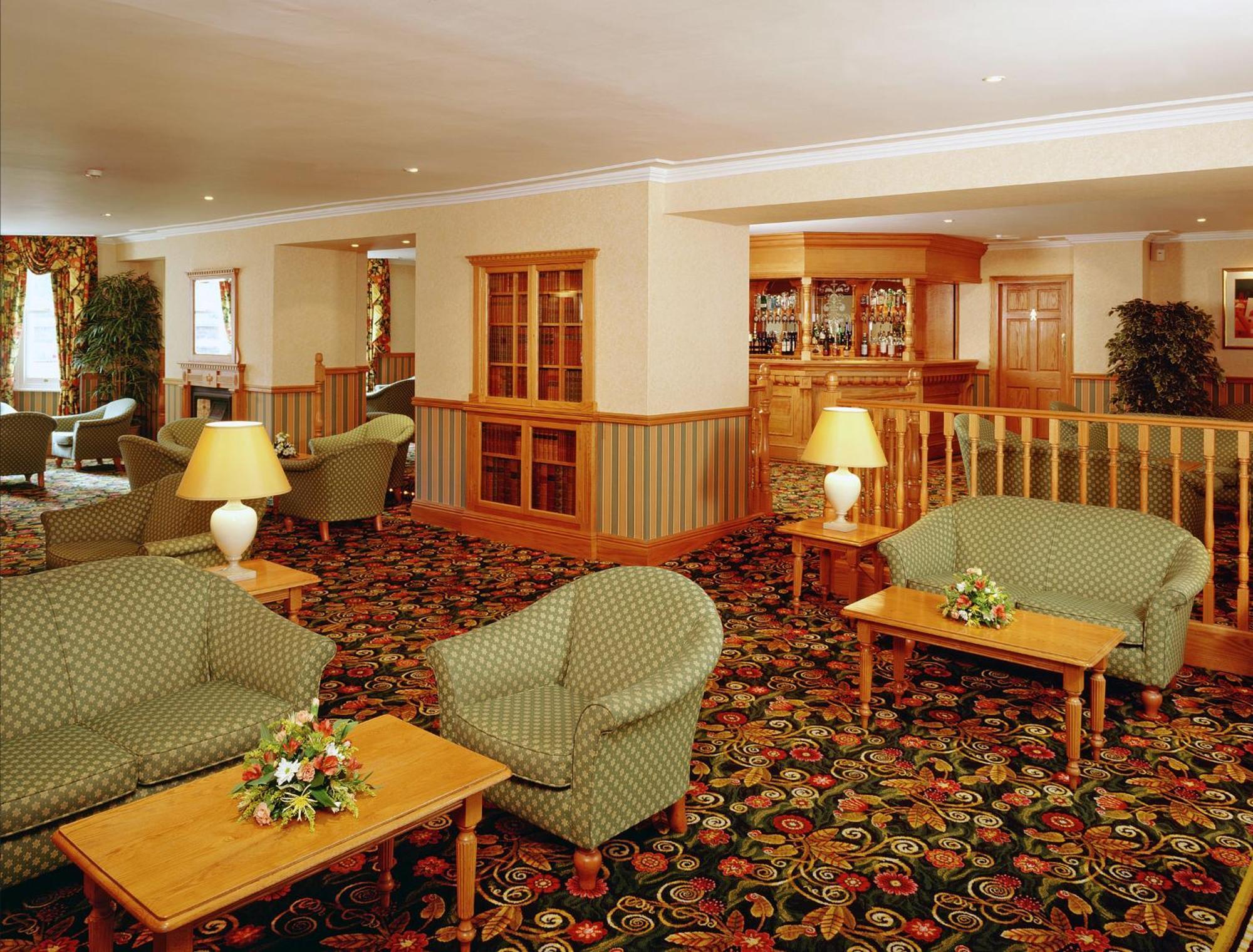 Hotel Arundel House 3*