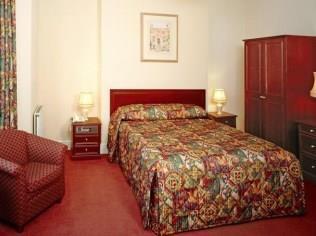 Arundel House Hotel 3*