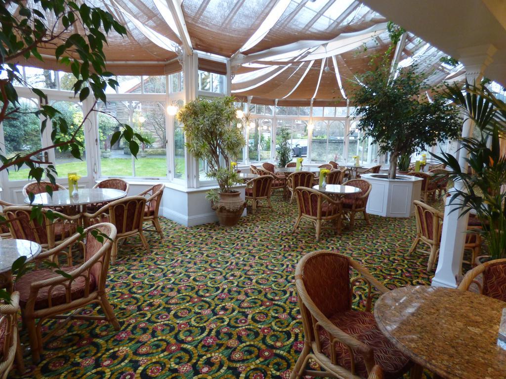 Arundel House Hotel CBG