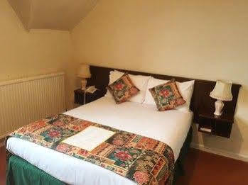 Arundel House