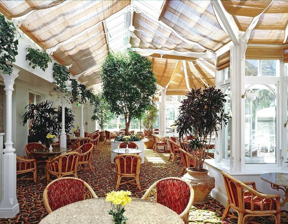 Arundel House 3* CBG